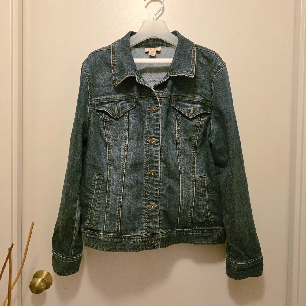 Dark Denim Trucker Jacket XL